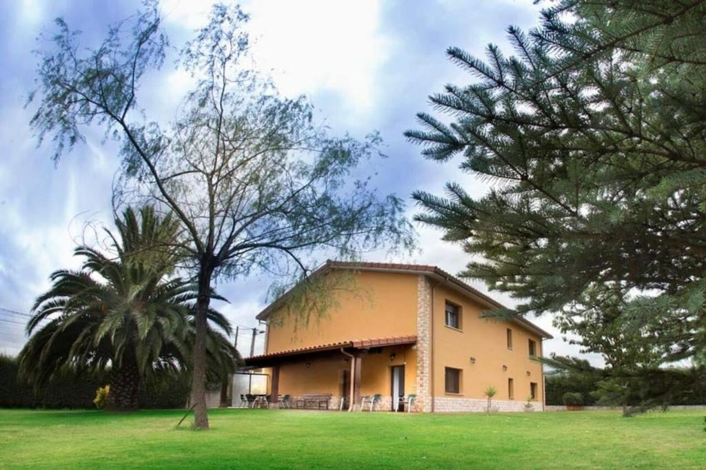 Villa Paula Avilés Extérieur photo